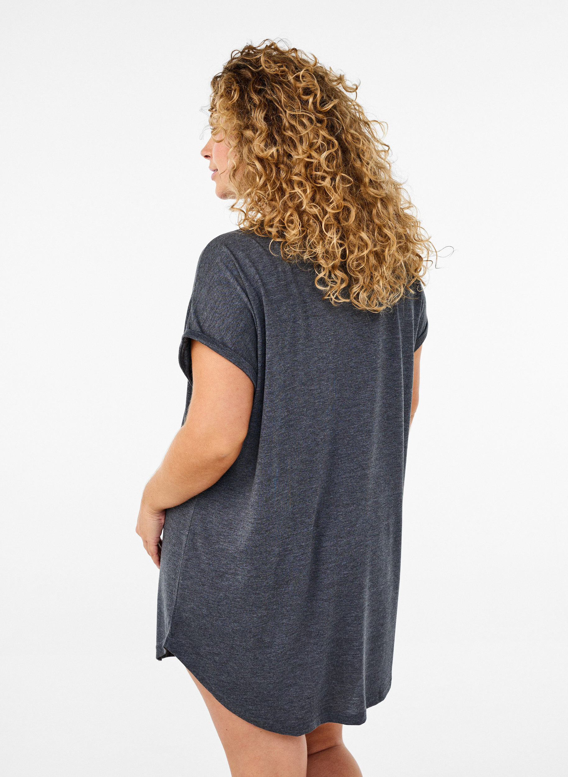 Zizzi Kortermet nattkjole med teksttrykk, , Model image number 2