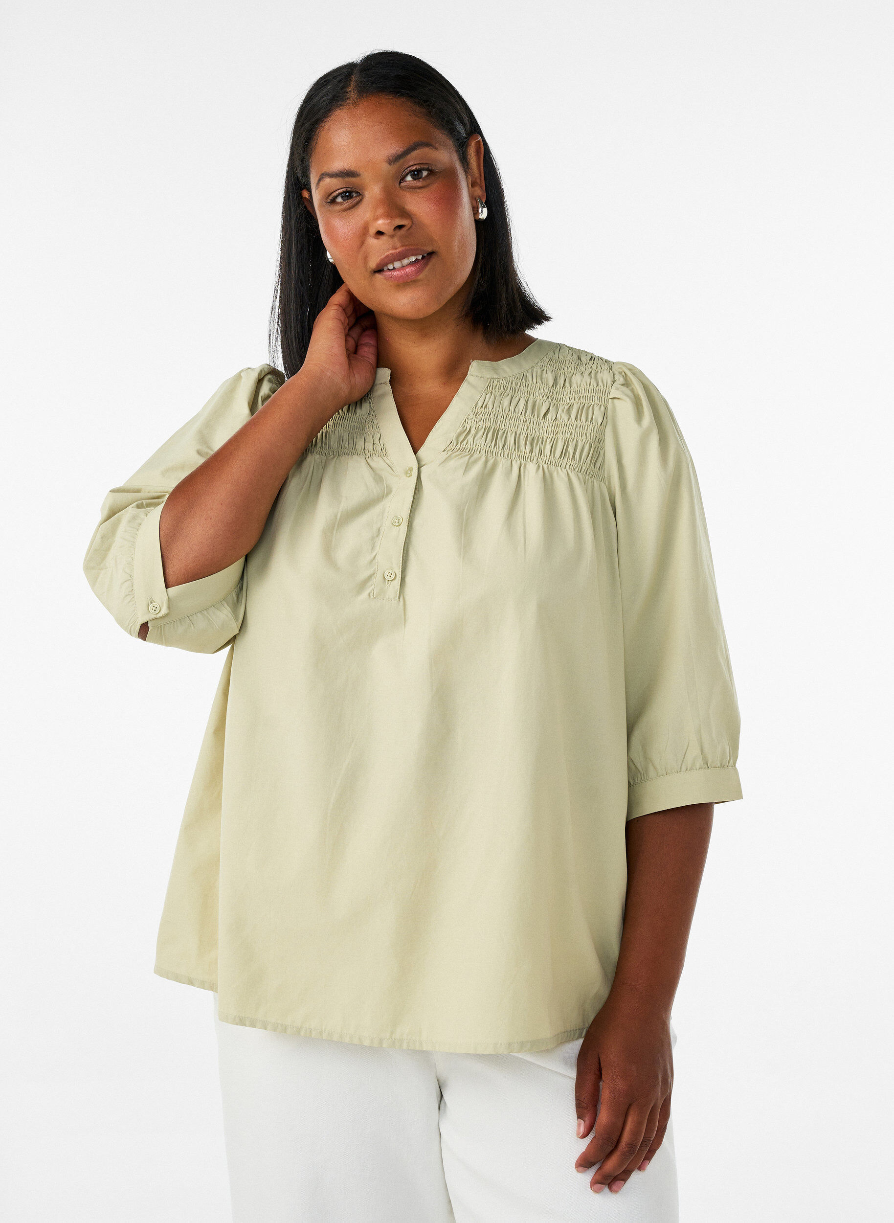 Bluse med smock og 3/4 ermer, Gr&oslash;nn, Model