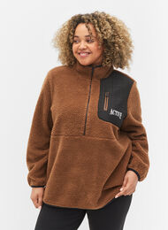 Teddy anorakk med høy hals og vattering, Partridge, Model