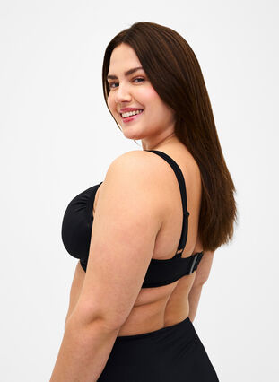 Zizzi Bikini bøyle BH med drapering, Svart, Model image number 2