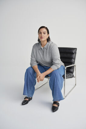 Zizzi Ballerina med spenne og nitter, , Model