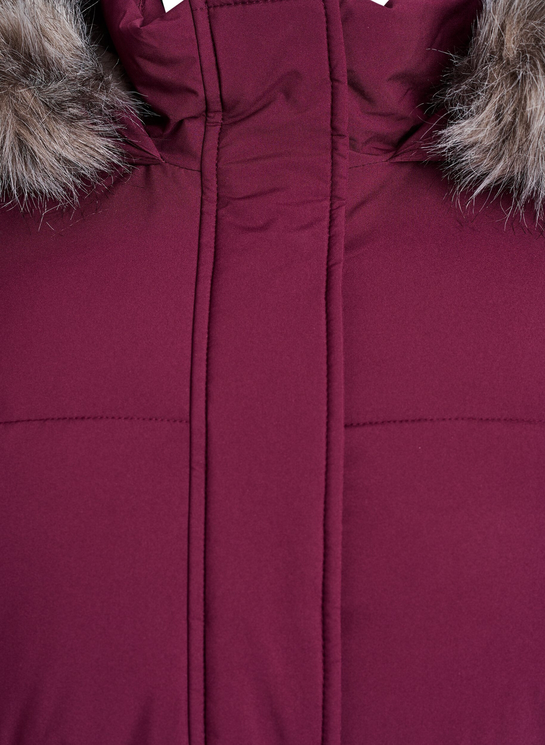 Zizzi Vannavst&oslash;tende parkas med imitert pelskrage, M&oslash;rk Bordeaux, Packshot image number 2