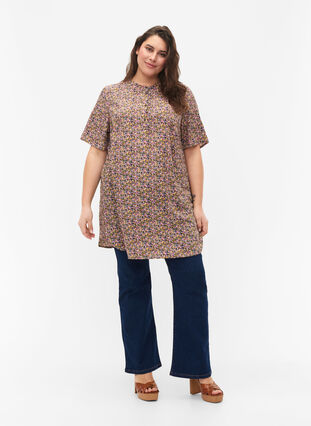 Zizzi FLASH - Blomstrete tunika med korte ermer, Multi Ditsy, Model image number 2