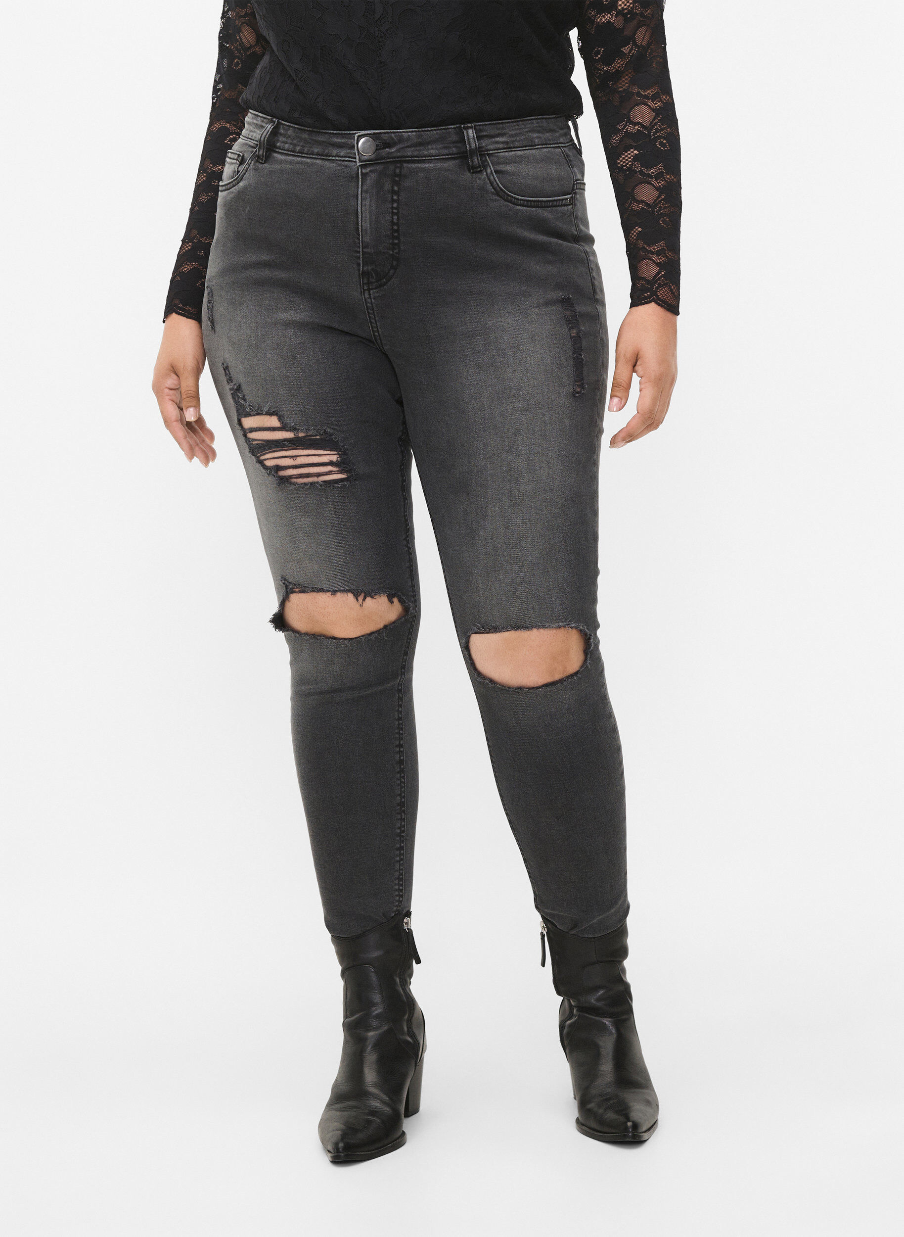Zizzi Tettsittende jeans med detaljer, Grey Denim, Model image number 2