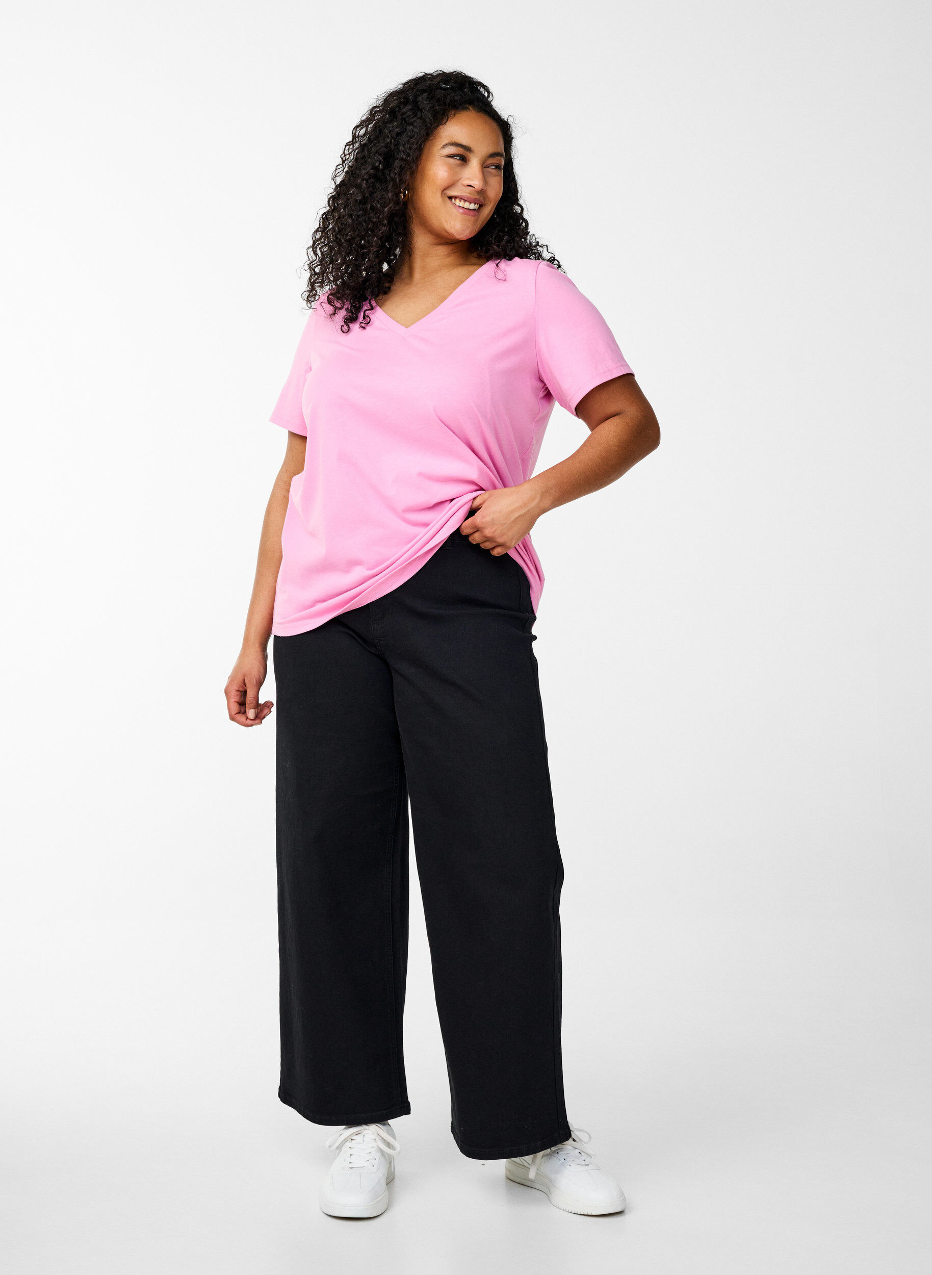 Zizzi FLASH - V-hals T-skjorte, Rosa, Model image number 1