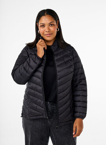 Zizzi Lett jakke med lommer, Svart, Model image number 0