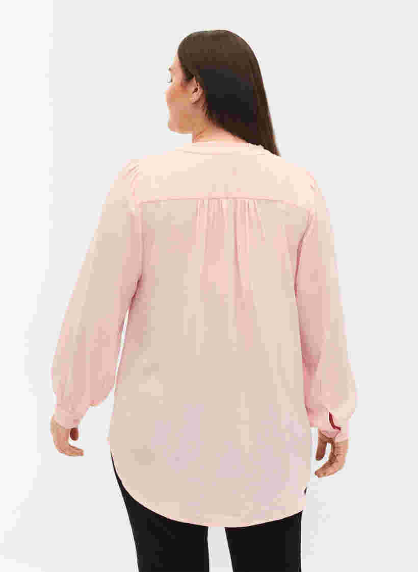 Langermet bluse med V-hals, Strawberry Cream, Model image number 1