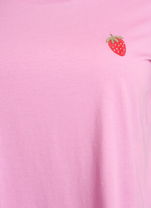 Zizzi T-skjorte med jordbærbroderi, Begonia P. W. Berry, Packshot image number 2