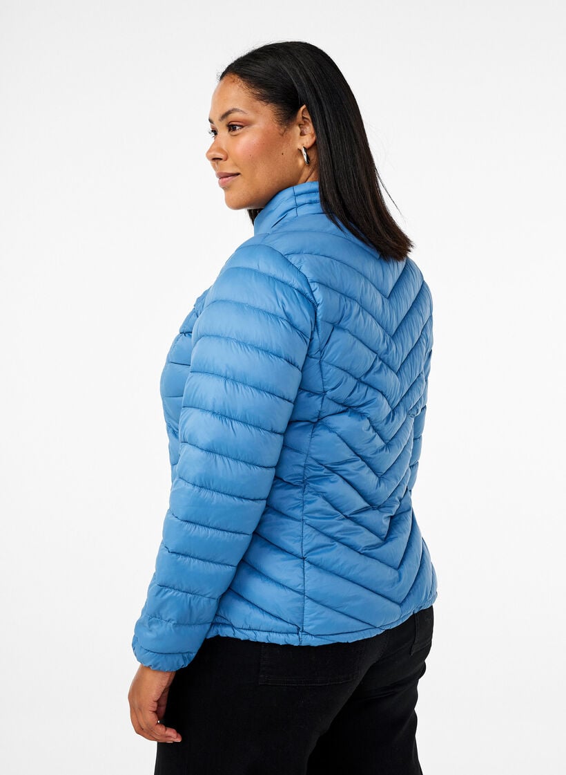 Lett jakke med lommer, Blå, Model image number 2