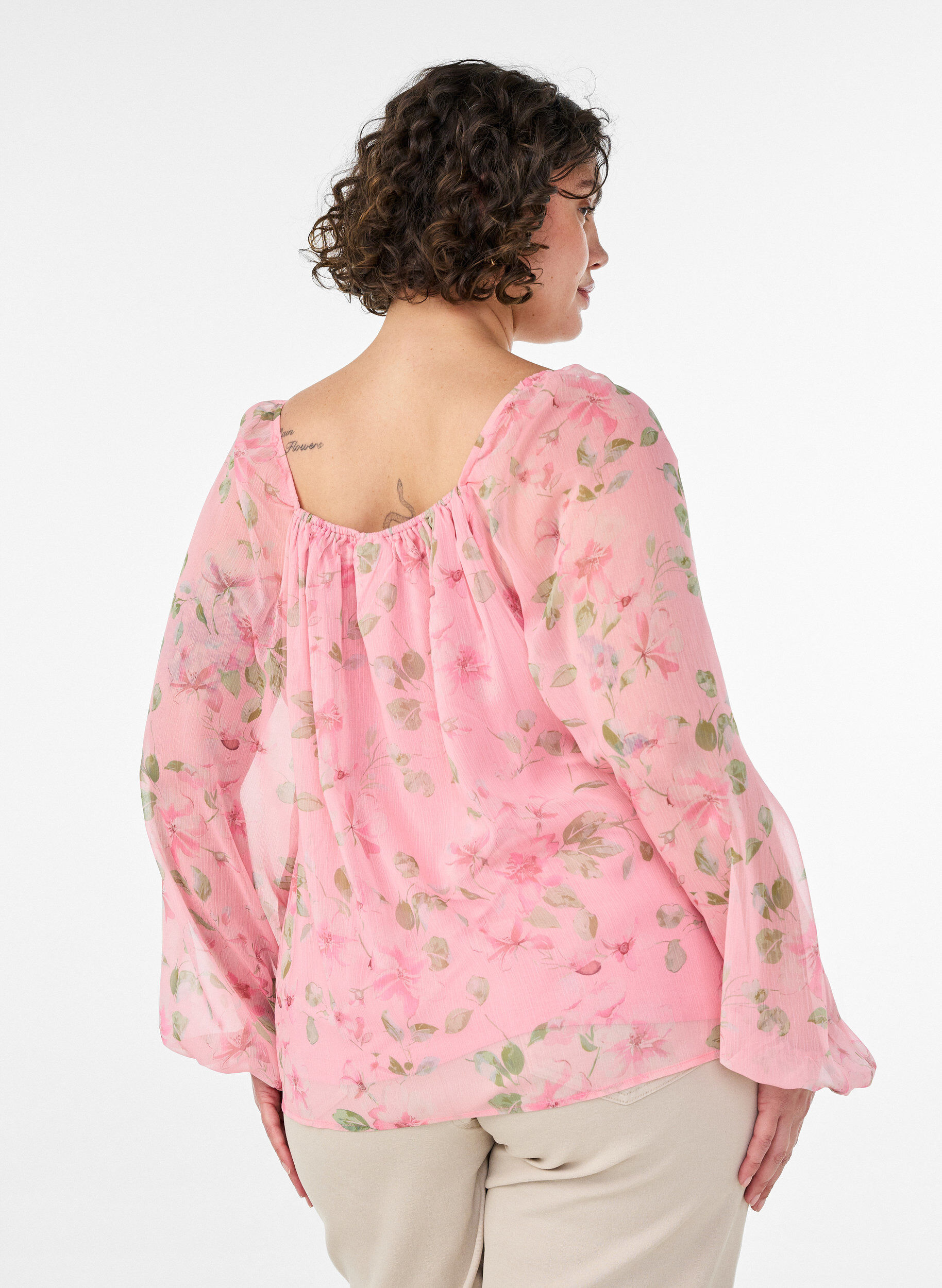 ZizziChiffonbluse med blomstertrykk og lange ermer, Rosa, Model image number 2