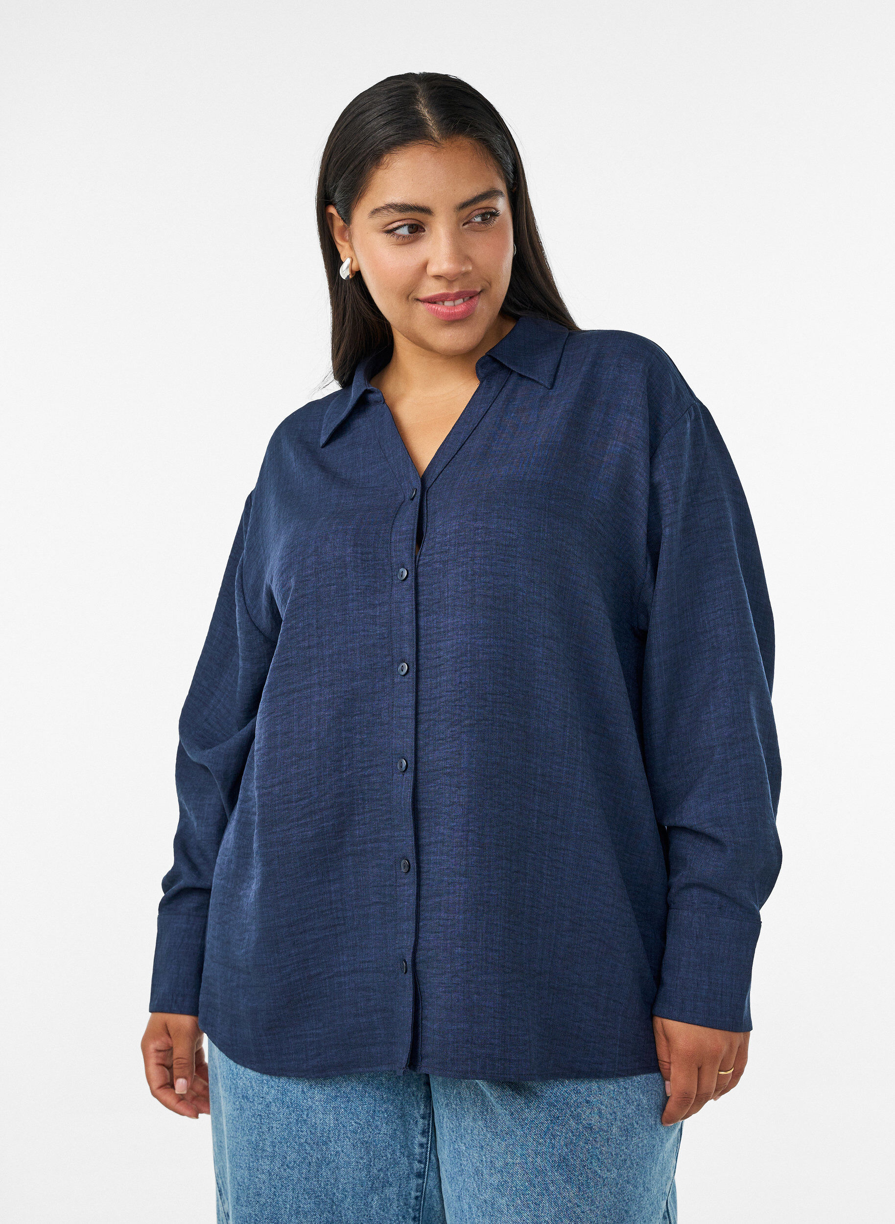 ZizziLoose fit skjorte med V-hals, Bl&aring;, Model image number 0