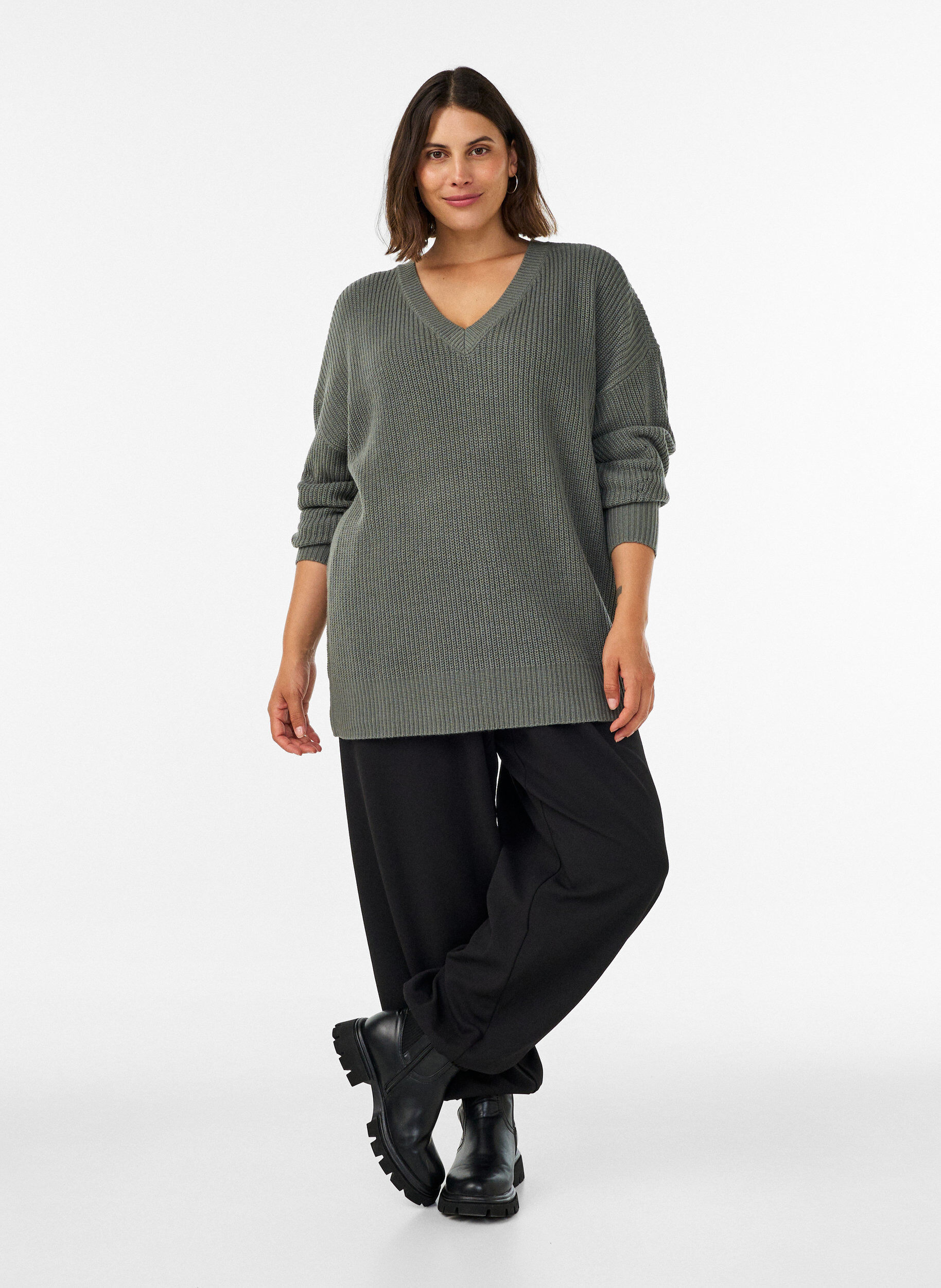 ZizziLang ribbestrikket bluse med V-hals, Gr&oslash;nn, Model image number 1