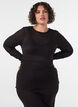 Bluse med hullm&oslash;nster og lange ermer, Svart, Model image number 0