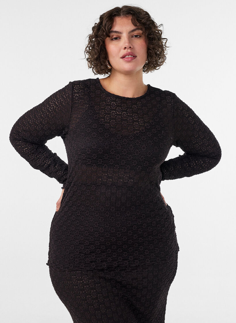 Bluse med hullm&oslash;nster og lange ermer, Svart, Model image number 0