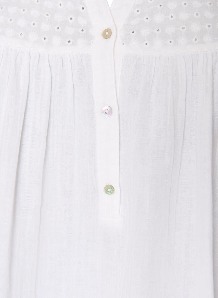 Bluse i bomullsmuslin med broderie anglaise, Hvit, Packshot image number 2