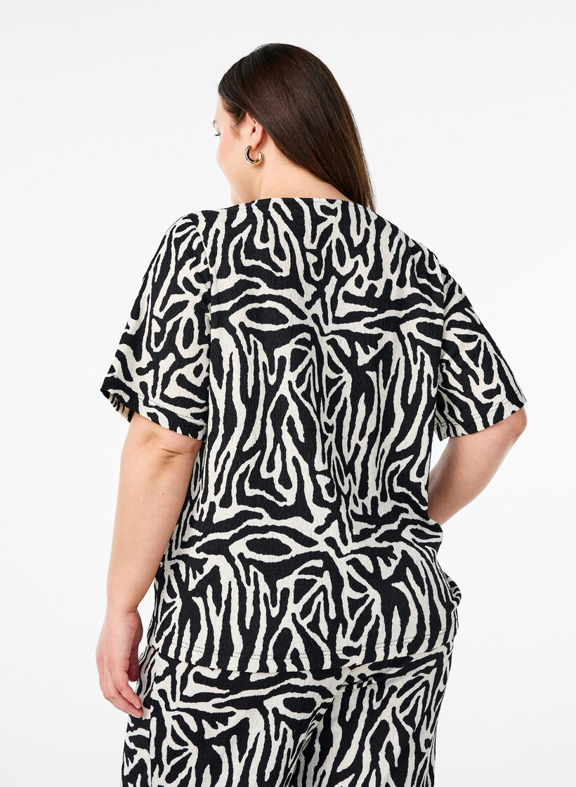 Kortermet bluse med sebraprint, Black W. White Zebra, Model