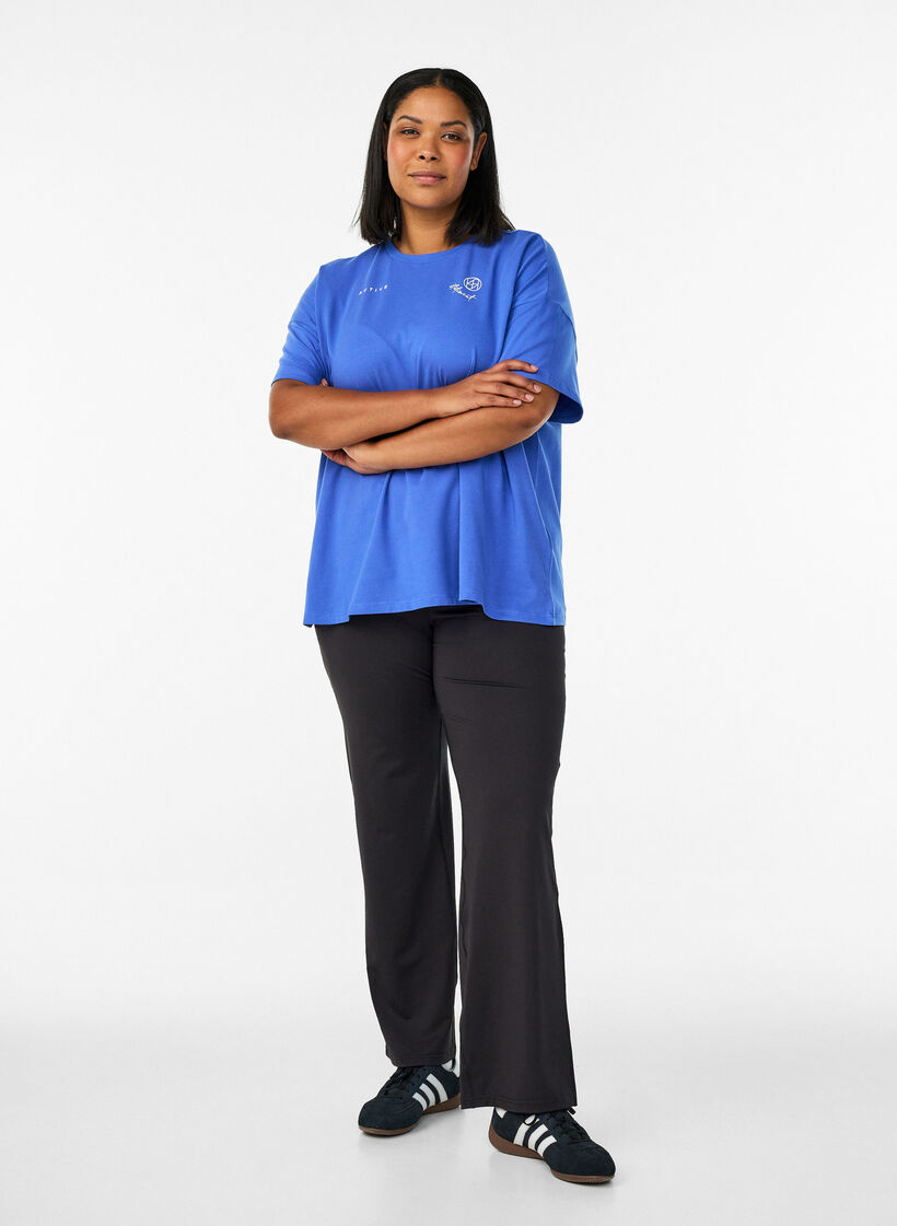 Utsvingte treningsbukser med h&oslash;y midje, Svart, Model image number 1