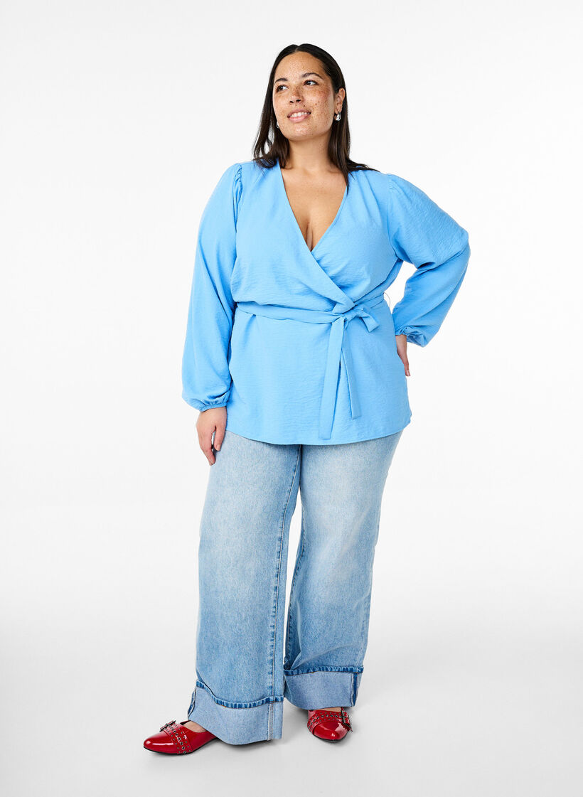 Langermet omslagsbluse med knytebelte, Della Robbia Blue, Model