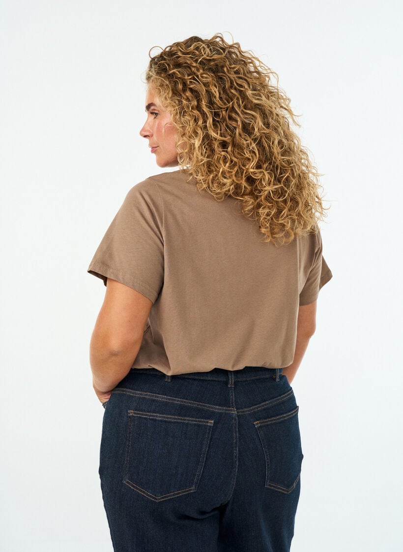 Bomull T-skjorte med fronttrykk og V-hals, Brun, Model image number 2