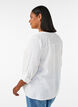 Bluse i bomullsmuslin med broderie anglaise, Hvit, Model image number 1