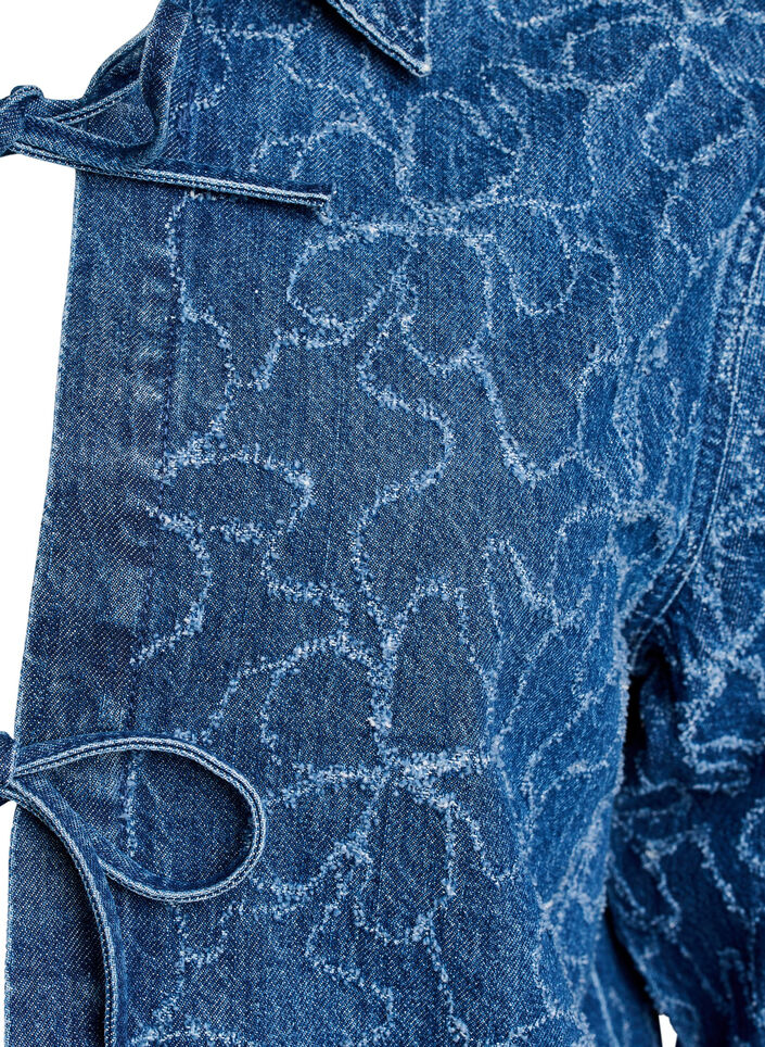 Denimjakke med knytelukking og lommer, Blue Denim Destroy, Packshot image number 2