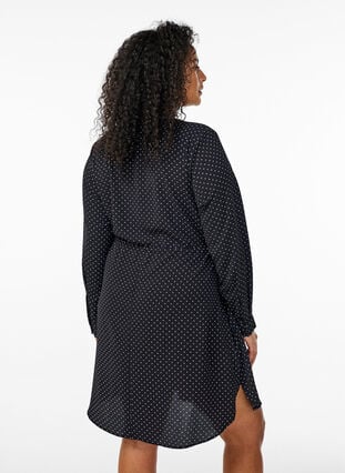 Zizzi Knelang kjole med knytebelte, Svart, Model image number 2