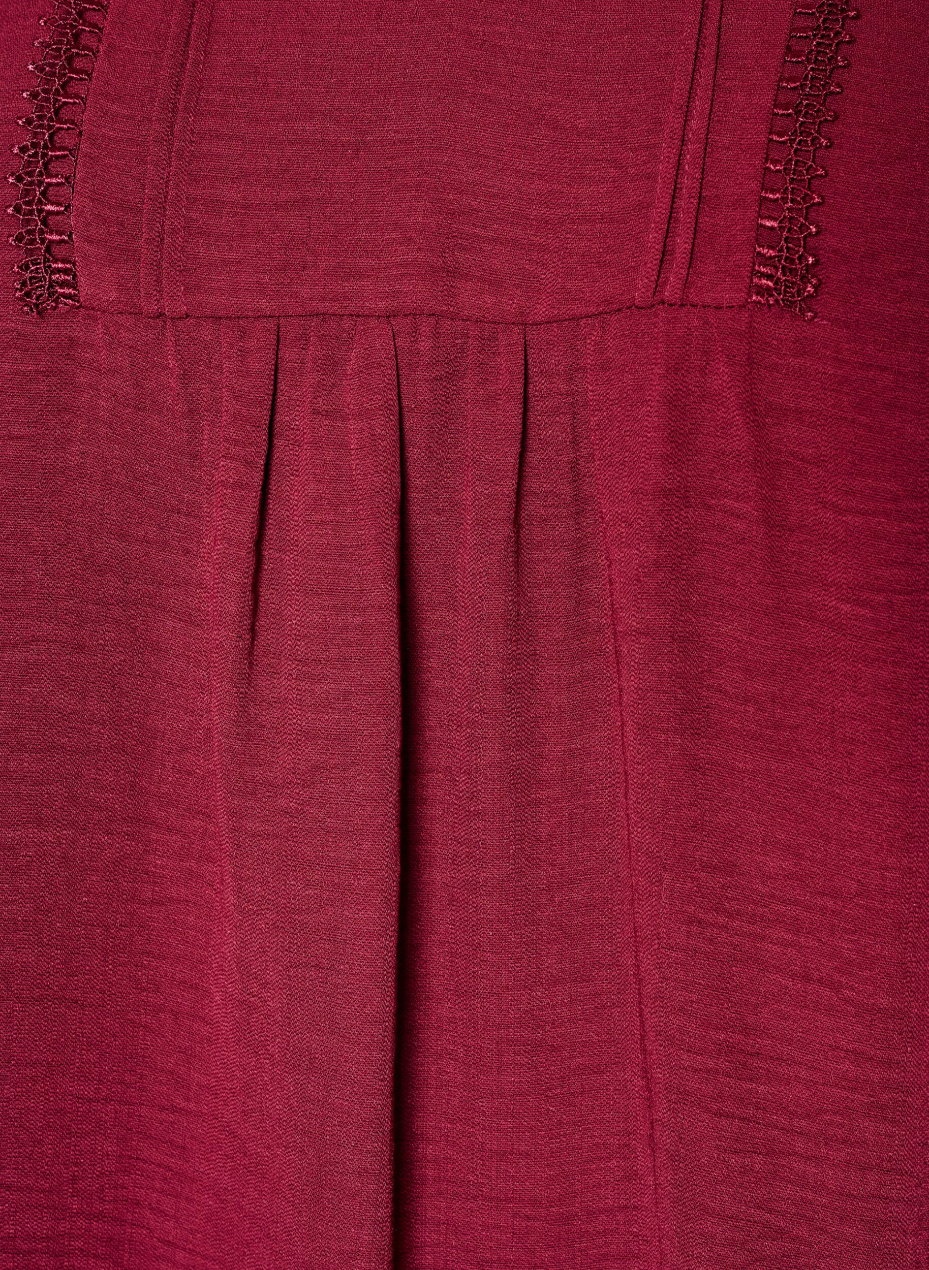 ZizziBluse med V-hals og heklet b&aring;nd, R&oslash;d, Packshot image number 2