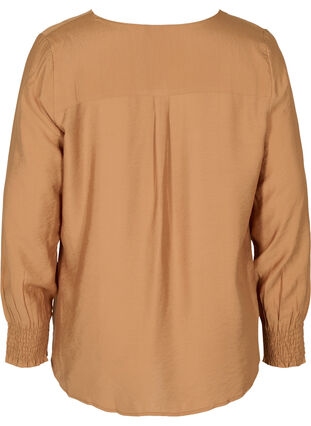 Skjorte i viskose med smock-ermer, Almond, Packshot image number 1