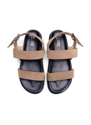 Zizzi Wide fit sandal i semsket skinn, Brown, Packshot image number 2