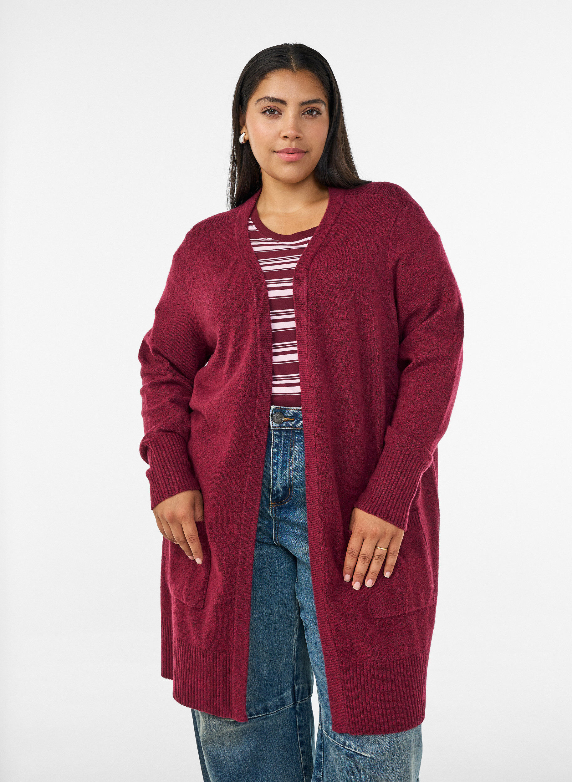 Ribbestrikket cardigan med lommer, R&oslash;d, Model