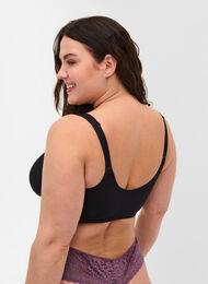 BH med lukking foran, Black, Model