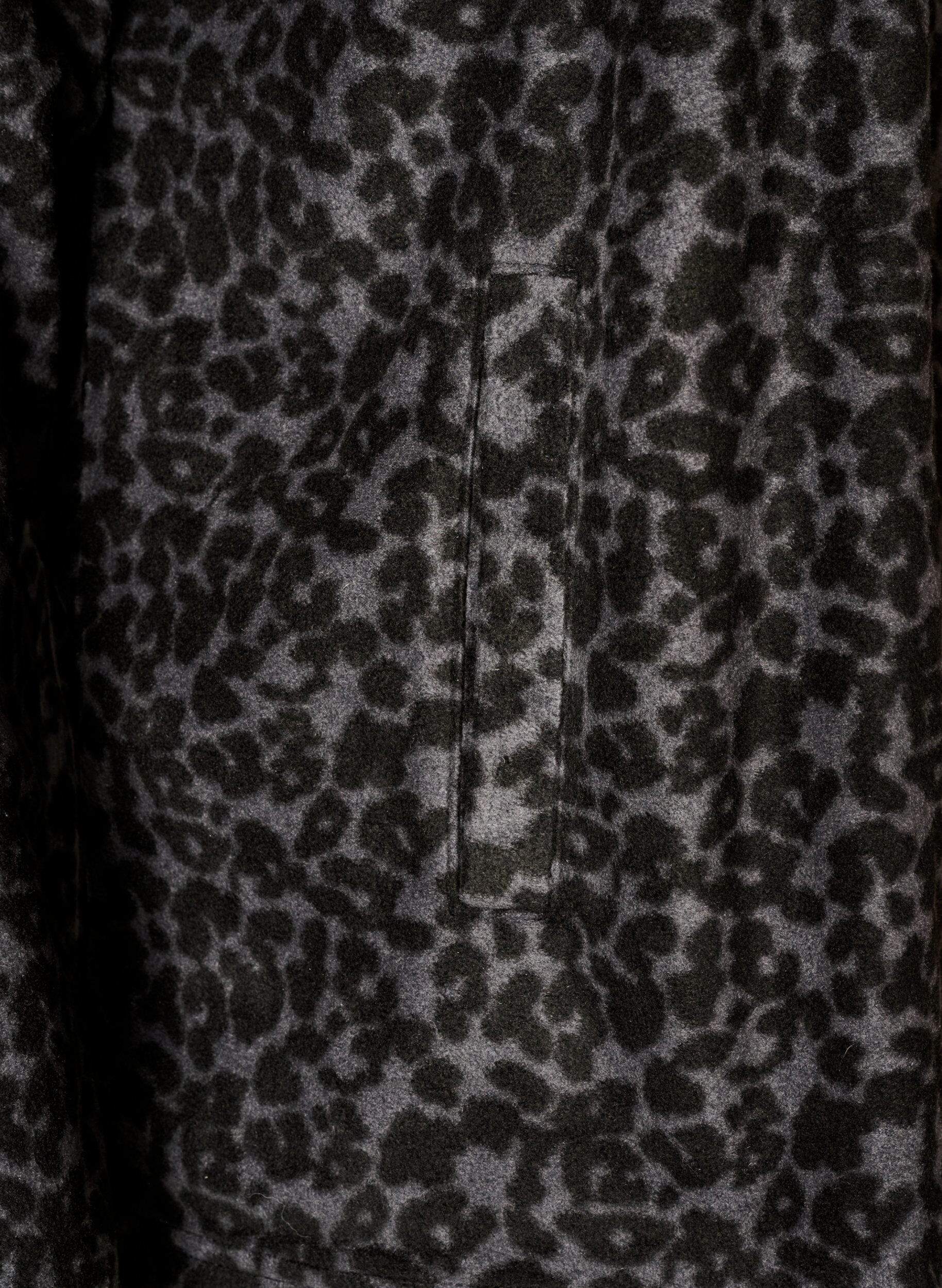 ZizziFleecejakke med leopardm&oslash;nster og h&oslash;y krage, Svart, Packshot image number 3