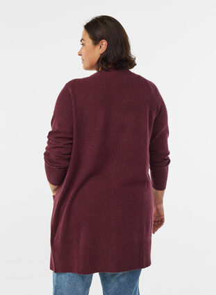 Zizzi Ribbestrikket cardigan med lommer, Mørk Bordeaux, Model image number 2