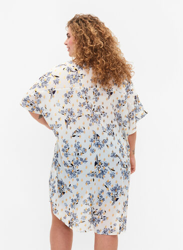 Lang skjorte med blomstermønster, White Flower/Gold, Model image number 1