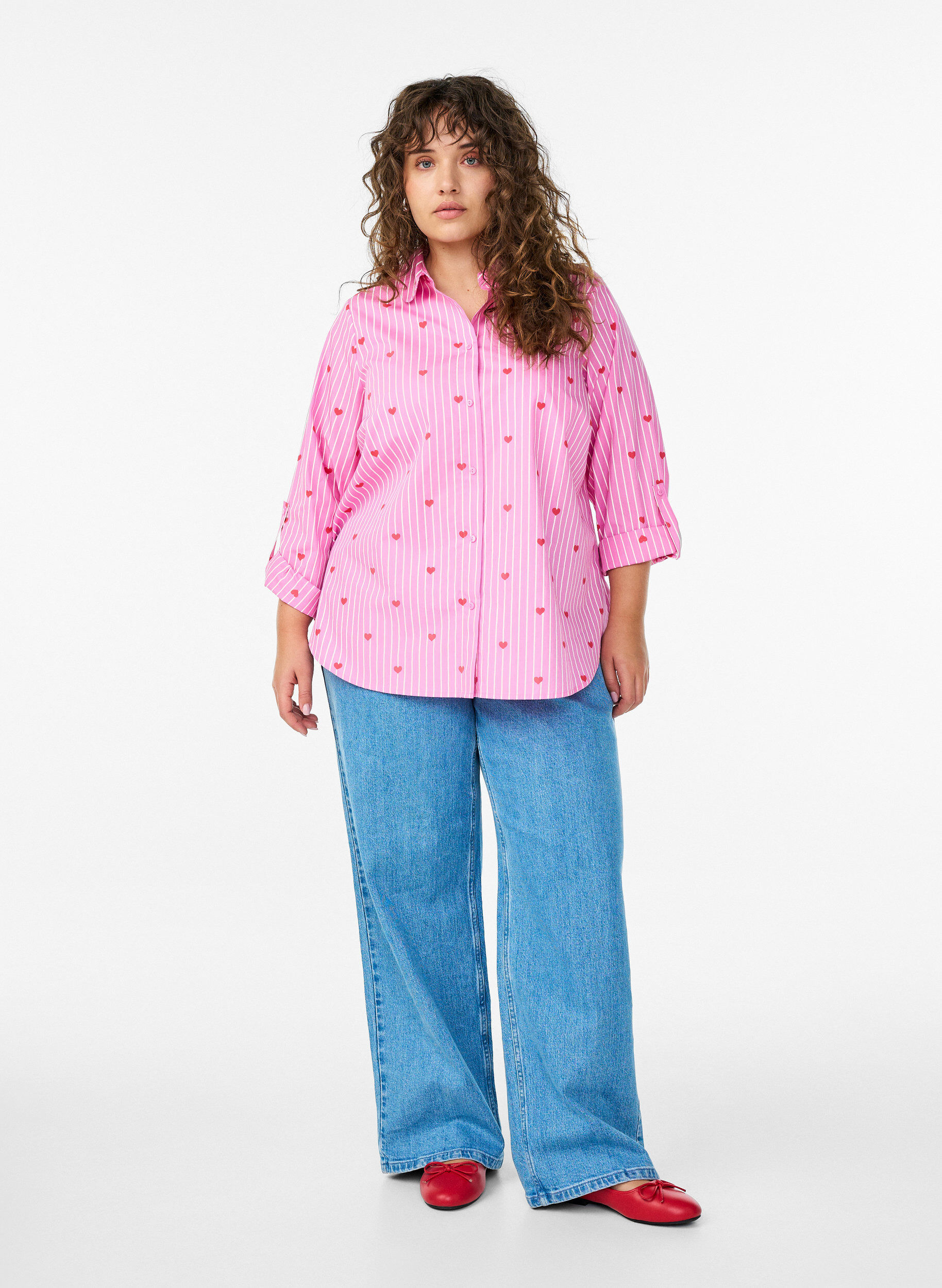 Jeans med vide ben og h&oslash;y midje, Bl&aring;, Model