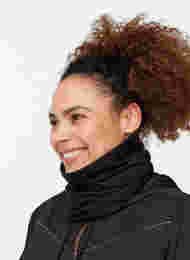 Hals, Black, Model