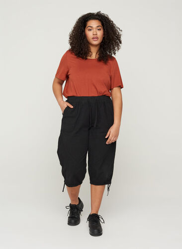 Løse capribukser i bomull, Black, Model image number 0