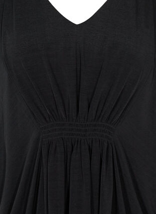 Langermet kjole med V-hals og smock, Black, Packshot image number 2