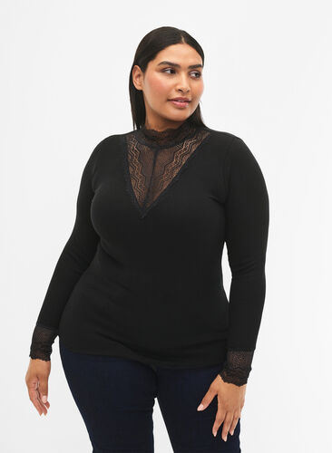 Ribbestrikket viskosebluse med blonder, Black, Model image number 0