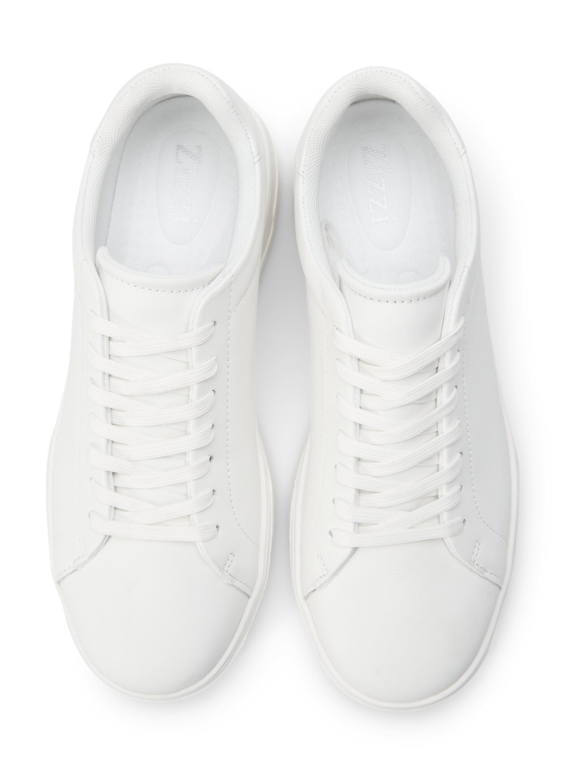 Zizzi Wide fit sneakers i skinn, White, Packshot image number 1
