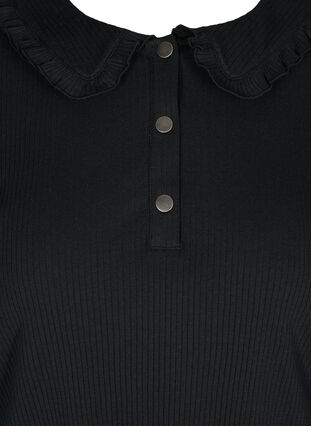 Langermet genser i ribbet struktur med volangkrage, Black, Packshot image number 2