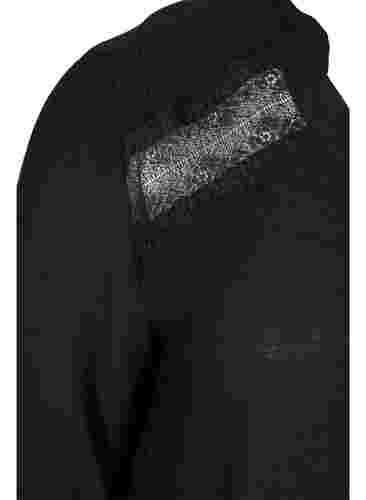 Viskosebluse med 3/4-ermer og blondedetaljer, Black, Packshot image number 3
