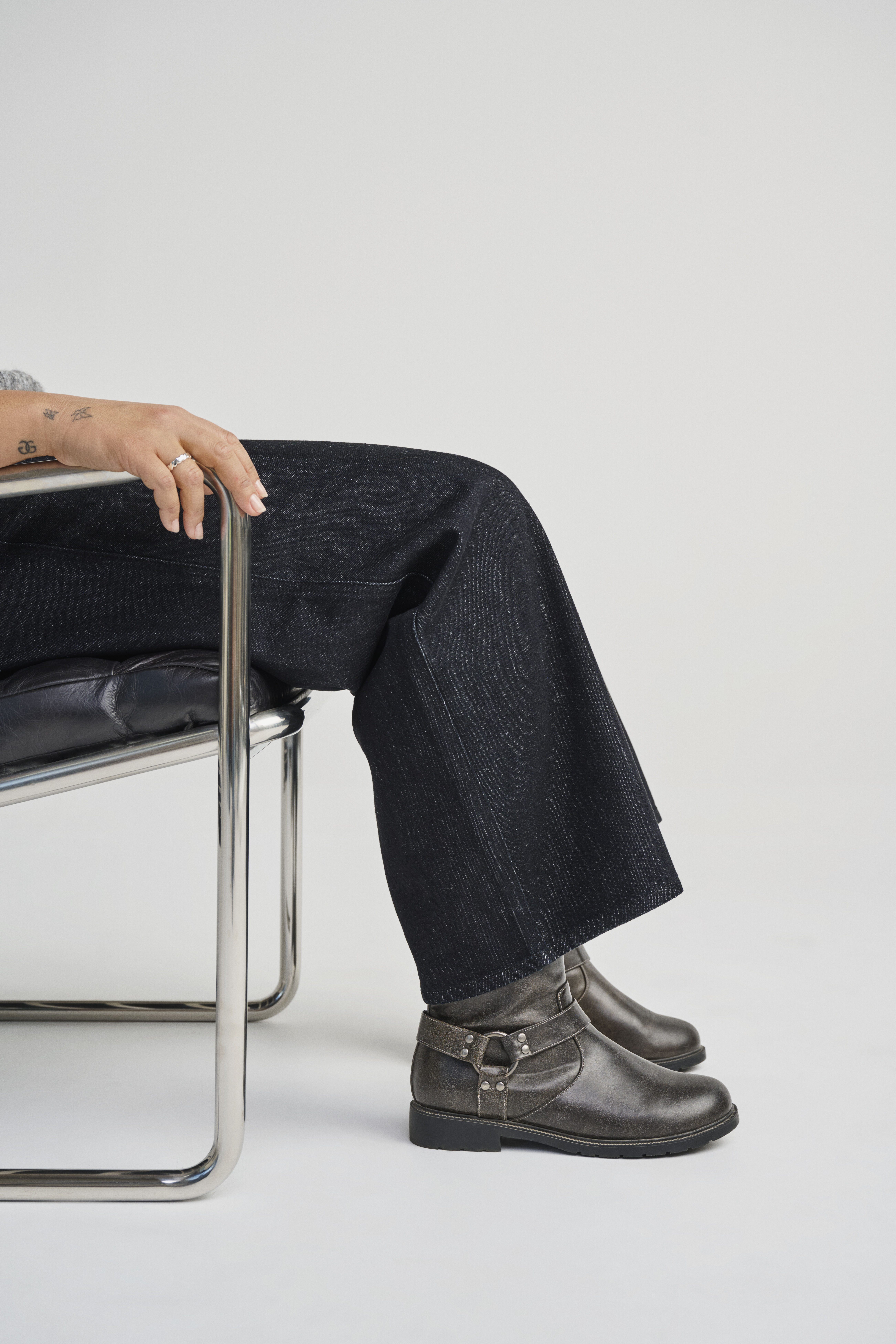 Kort bikerst&oslash;vel, , Model