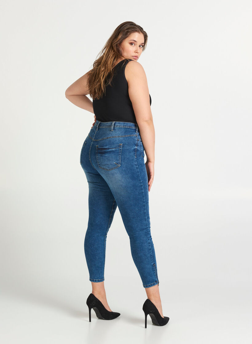 Cropped Amy jeans med glidelåsdetaljer, Blå, Model image number 2