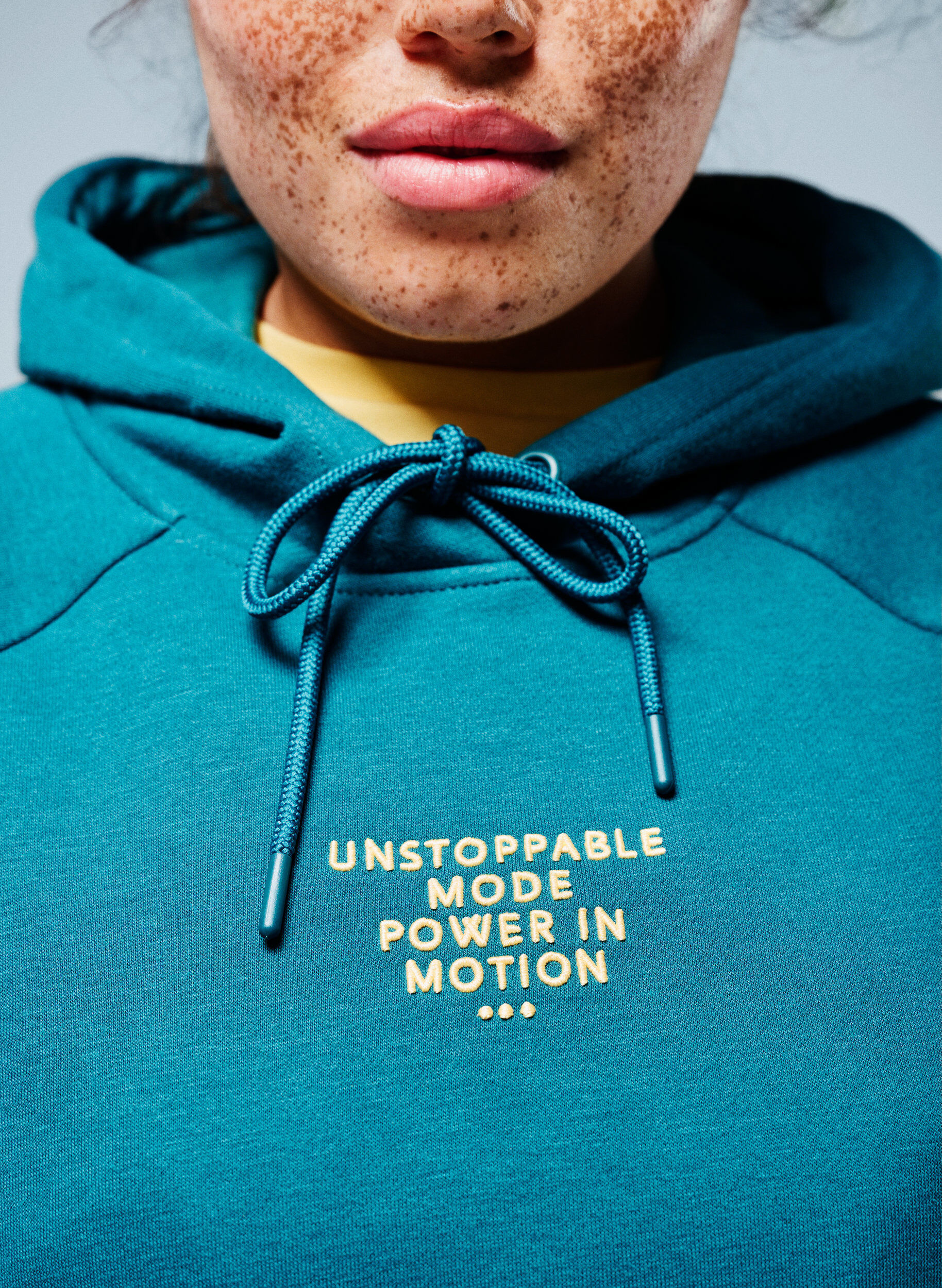 ZizziHettegenser med brodert motiv foran, Gr&oslash;nn, Image image number 0
