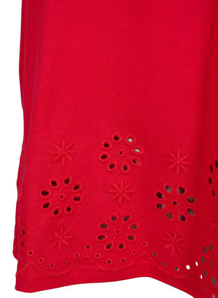 T-skjorte i bomull med broderi anglaise, Tango Red, Packshot image number 3