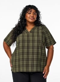 Bluse med rutemønster og V-utringning, Grønn Bluse med rutemønster og V-utringning, Grønn, Model