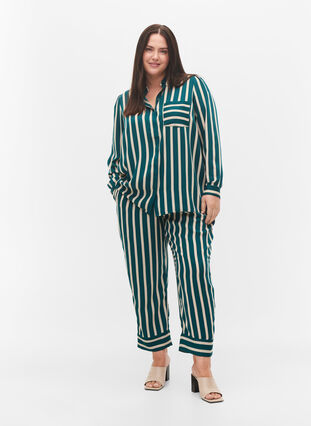 Stripete skjorte med lange ermer, Green Stripe, Model image number 2