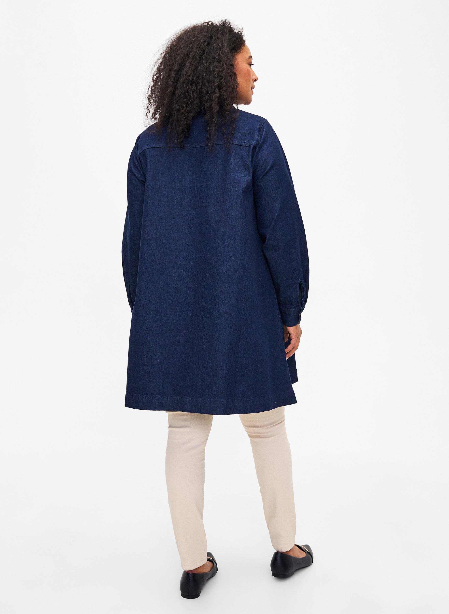 Zizzi Denimkjole med A-form og knapper, Dark Blue Denim, Model image number 1