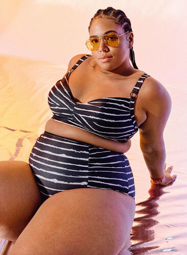 Stripete bikinitruse med høy midje, Black White Stripe, Image image number 0